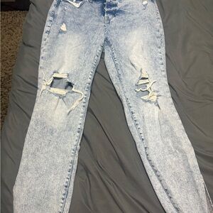 Distressed Light Blue Women's Jeans